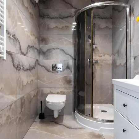 Marina Cosy By Bookinghost *