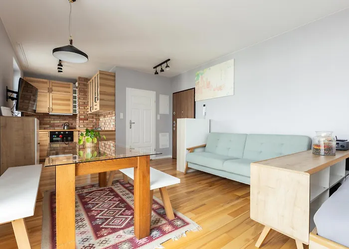 Marina Cosy By Bookinghost *